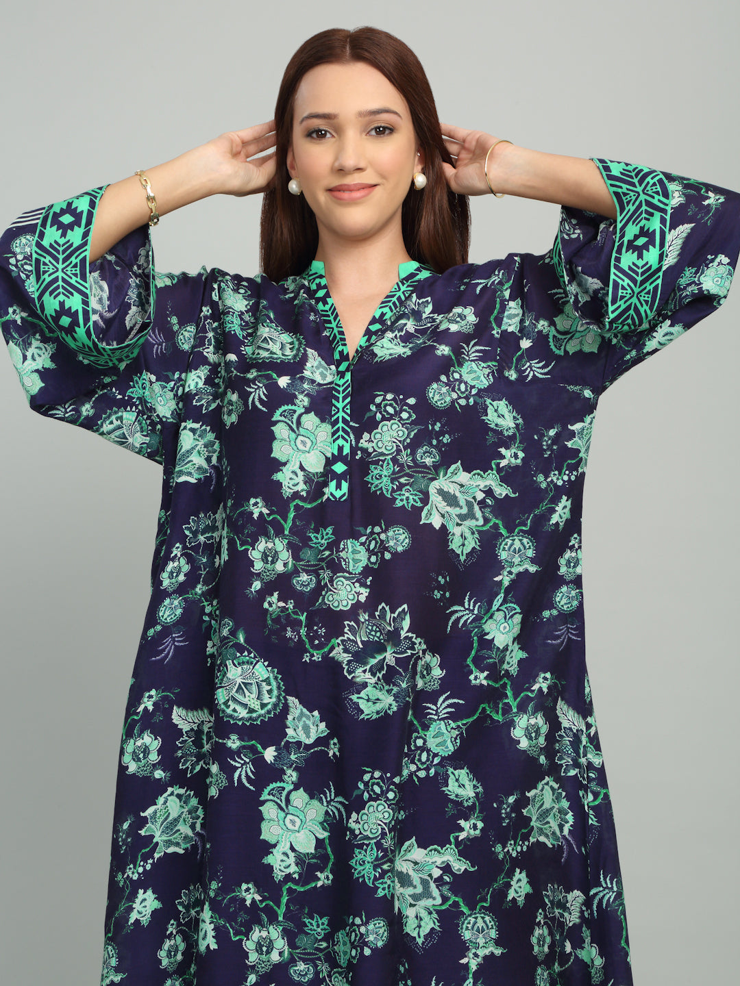 SAPPHIRE IRIS - Floral Kurta Set