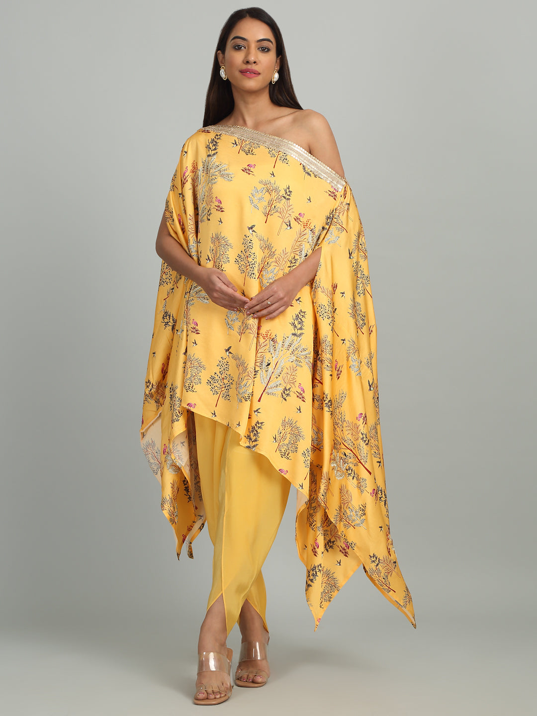 QUEENS NECKLACE 1 - Off shoulder Printed Tunic set