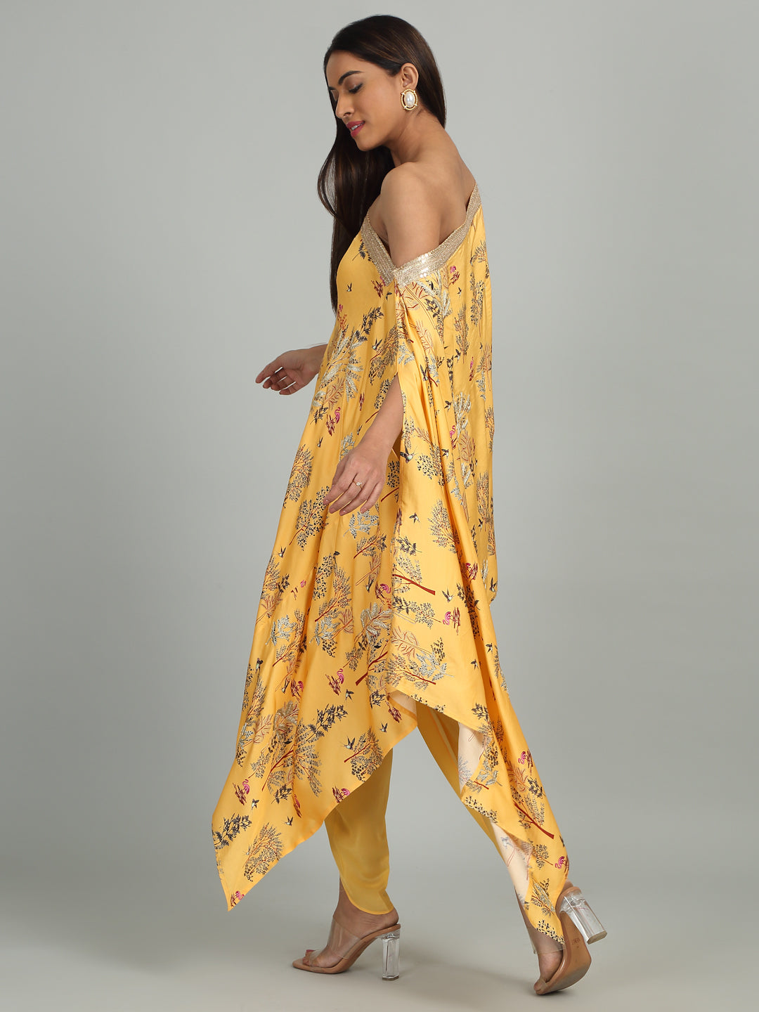 QUEENS NECKLACE 1 - Off shoulder Printed Tunic set