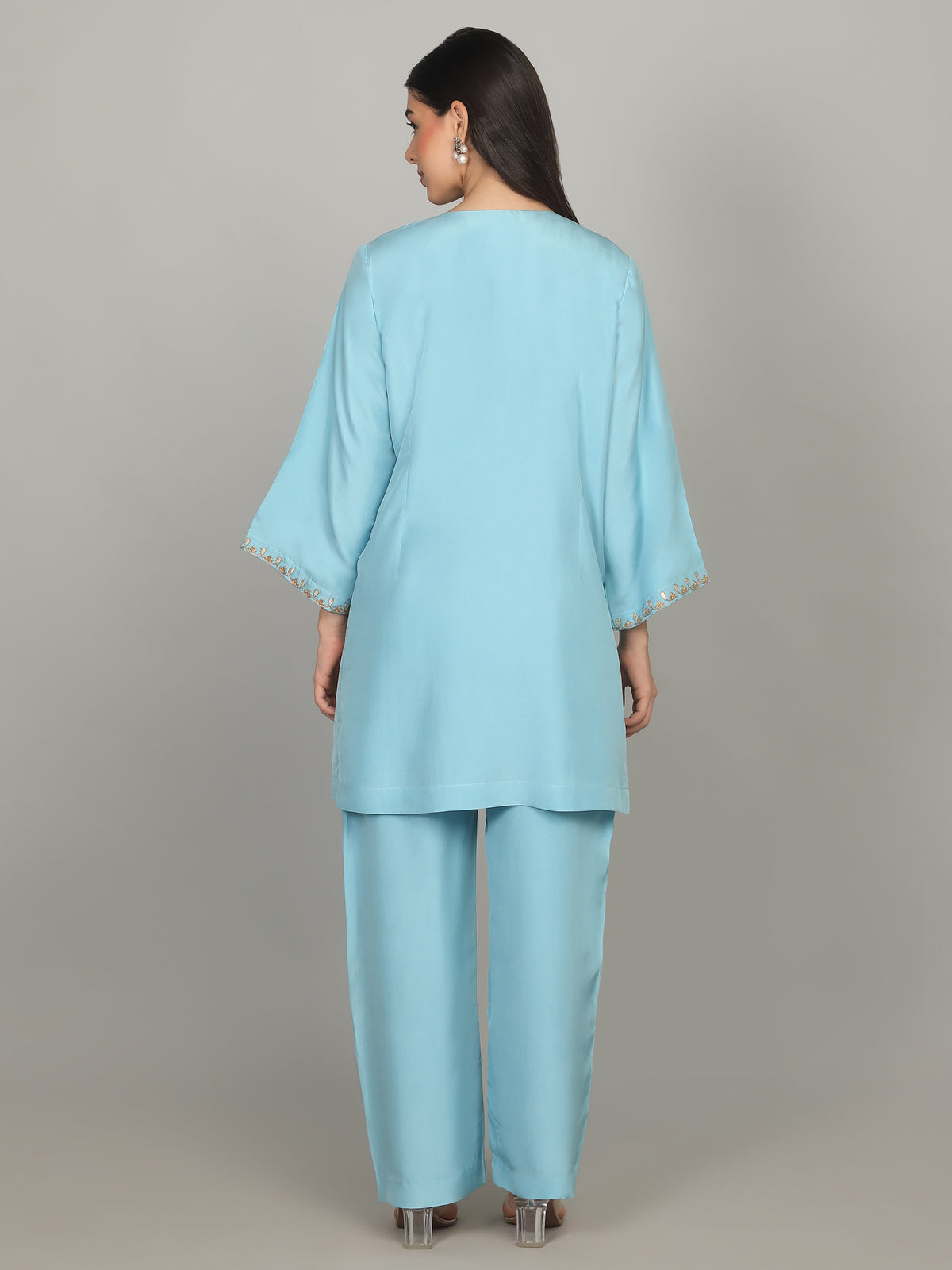 Blue Zari embroidered kurta and pant set