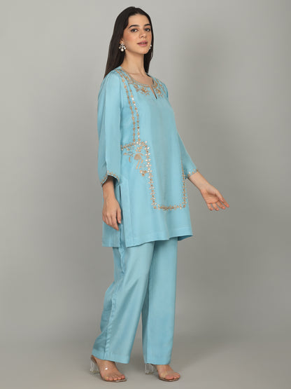 Blue Zari embroidered kurta and pant set