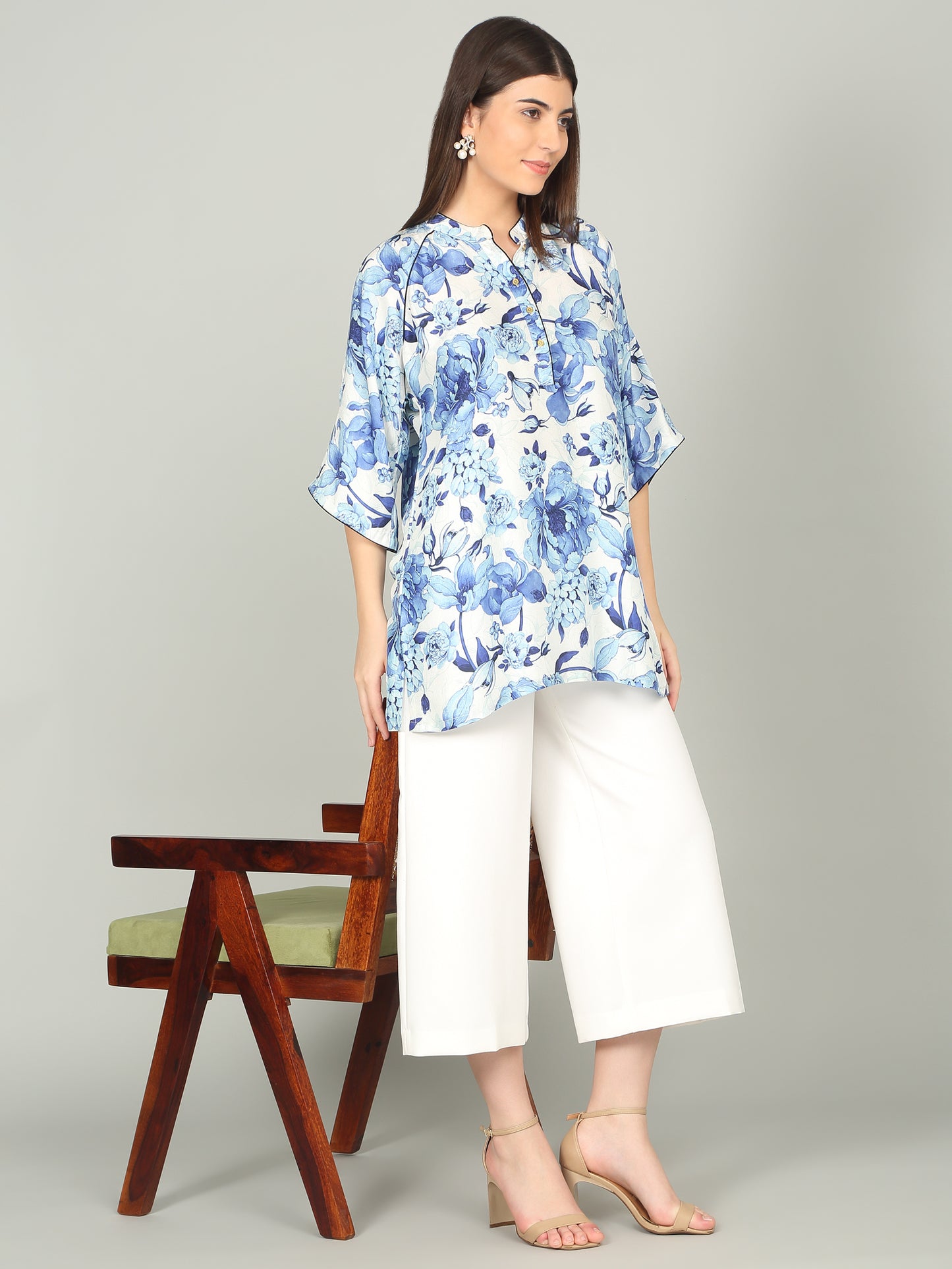 BLUE MIRAGE - Floral Tunic