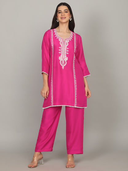 FUSCHIA NOOR