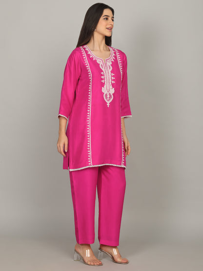 FUSCHIA NOOR