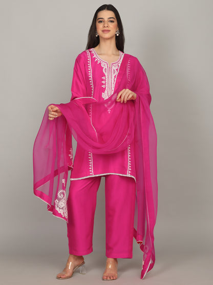FUSCHIA NOOR